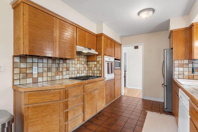 8806 Minnetonka Boulevard, Saint Louis Park, MN 55426