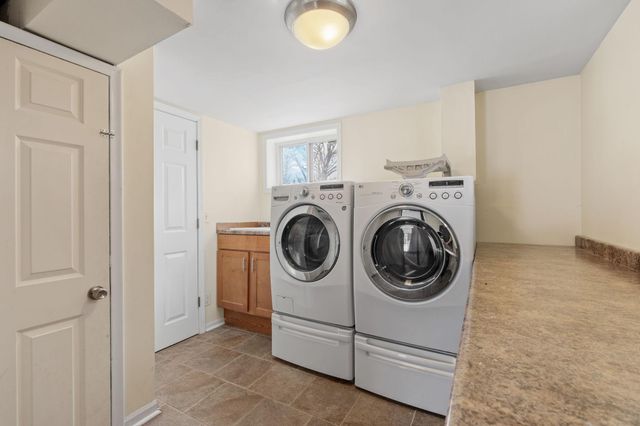 8806 Minnetonka Boulevard, Saint Louis Park, MN 55426