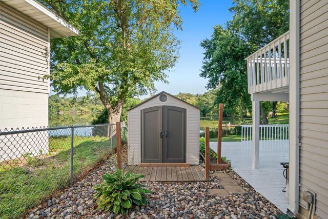 8806 Minnetonka Boulevard, Saint Louis Park, MN 55426