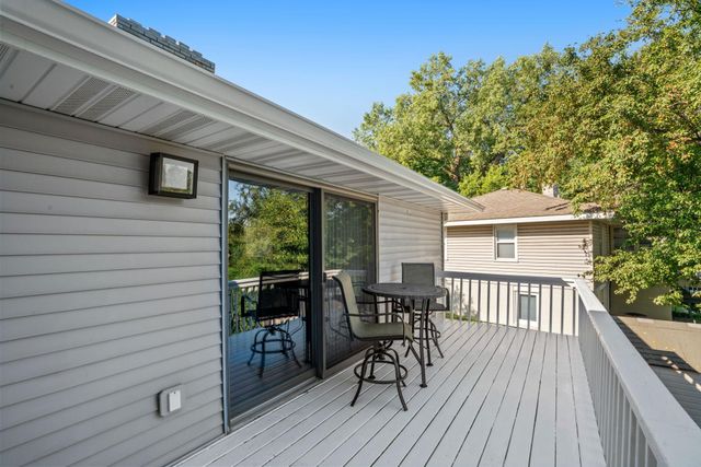 8806 Minnetonka Boulevard, Saint Louis Park, MN 55426