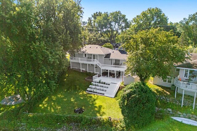 8806 Minnetonka Boulevard, Saint Louis Park, MN 55426