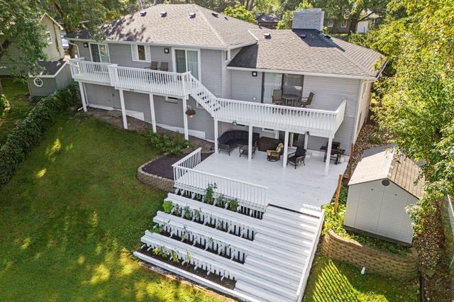 8806 Minnetonka Boulevard, Saint Louis Park, MN 55426