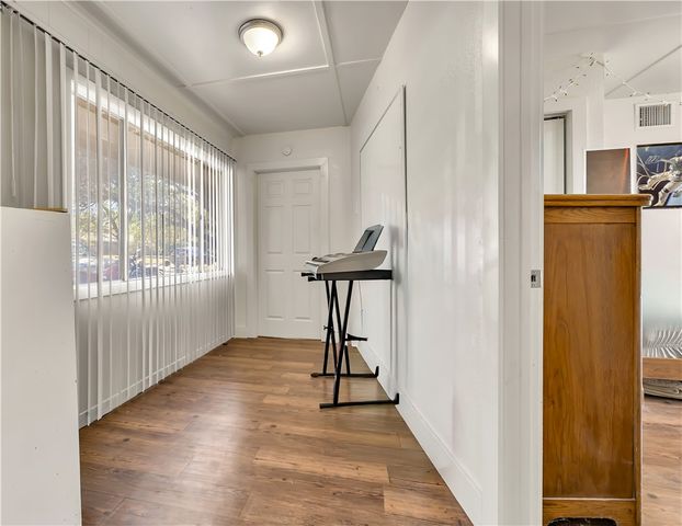 520 Helena Street, Bryan, TX 77801