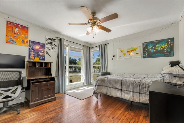 520 Helena Street, Bryan, TX 77801