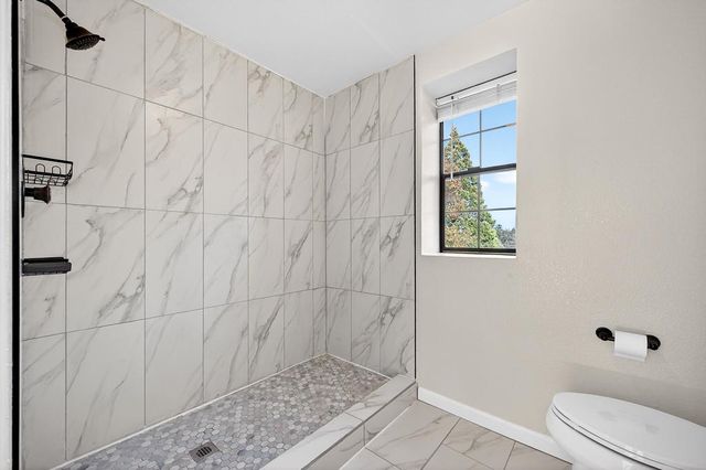 2836 Clemson Dr, Cameron Park, CA 95682