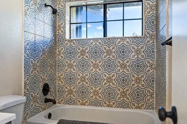 2836 Clemson Dr, Cameron Park, CA 95682