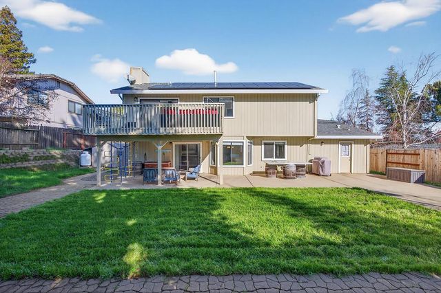 2836 Clemson Dr, Cameron Park, CA 95682