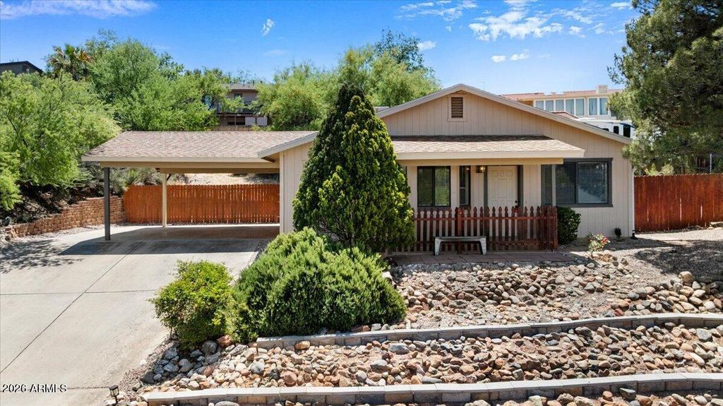 Image 1 of property listing at 4253 E MISSION Lane, Cottonwood, AZ 86326