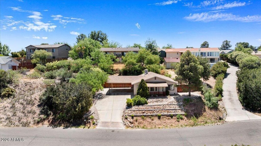 Image 2 of property listing at 4253 E MISSION Lane, Cottonwood, AZ 86326