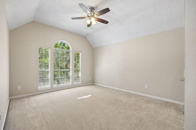 2623 Garden Ridge Lane, Arlington, TX 76006