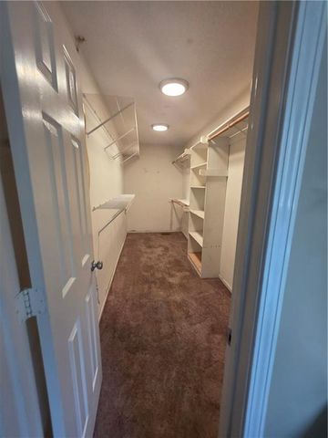 21793 S Lincoln Terrace, Spring Hill, KS 66083