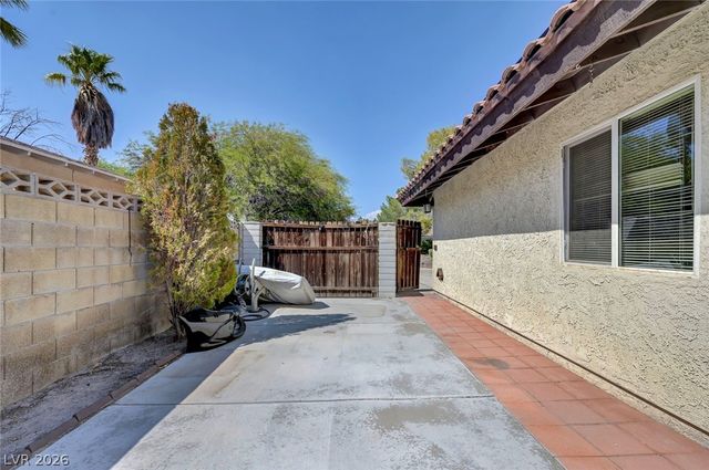6975 Obannon Drive, Las Vegas, NV 89117