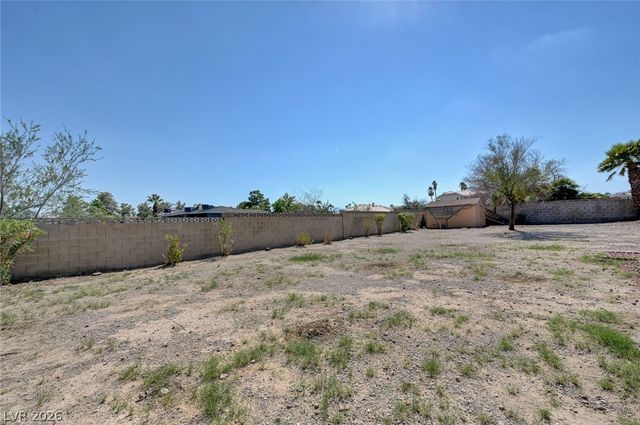 6975 Obannon Drive, Las Vegas, NV 89117