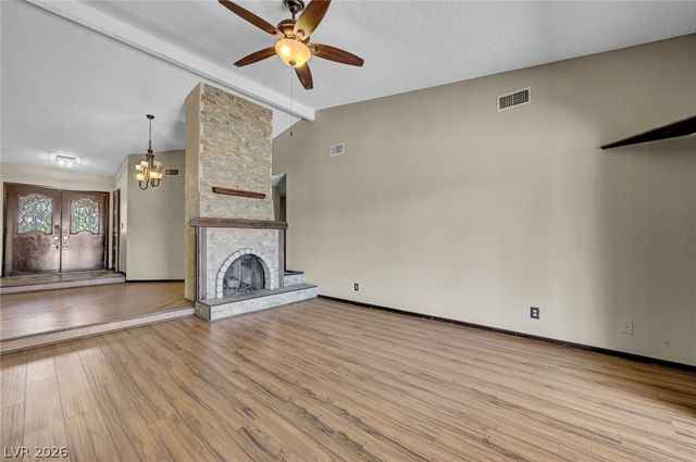 6975 Obannon Drive, Las Vegas, NV 89117