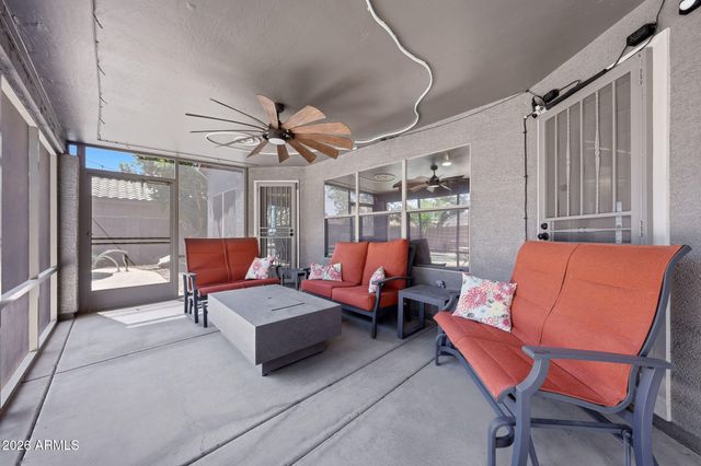 2153 E KEMPTON Road, Chandler, AZ 85225