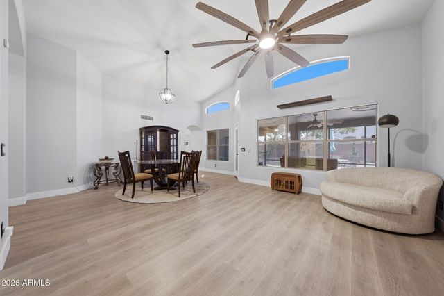 2153 E KEMPTON Road, Chandler, AZ 85225