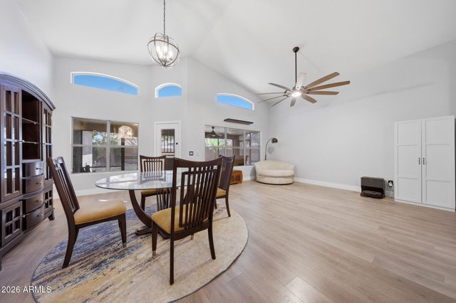 2153 E KEMPTON Road, Chandler, AZ 85225