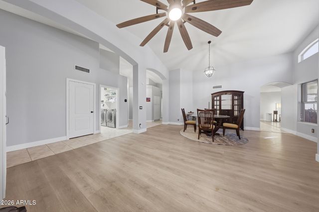 2153 E KEMPTON Road, Chandler, AZ 85225