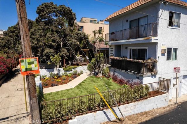 18 Sunset, Venice, CA 90291