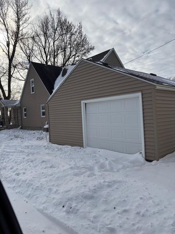 811 Tilden Street, Fairmont, MN 56031