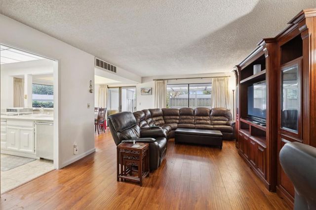 5208 Cribari, San Jose, CA 95135