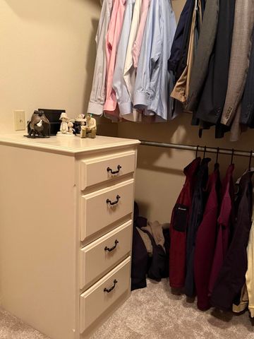 5341 S Woodfield Avenue, Springfield, MO 65810