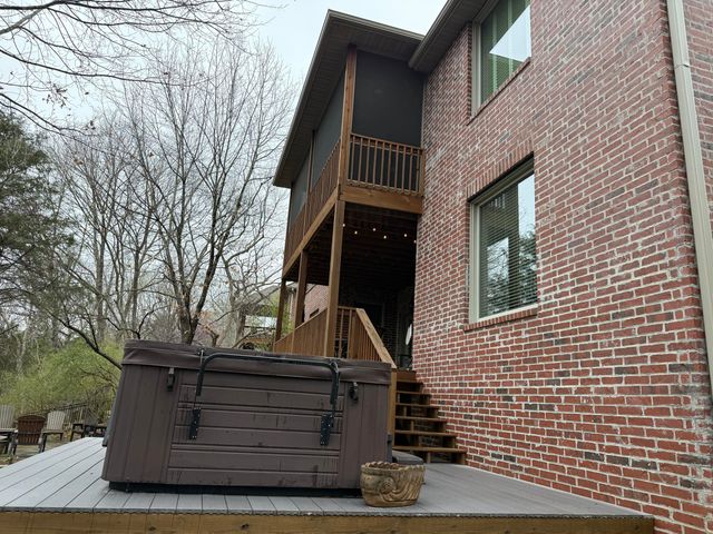 5341 S Woodfield Avenue, Springfield, MO 65810