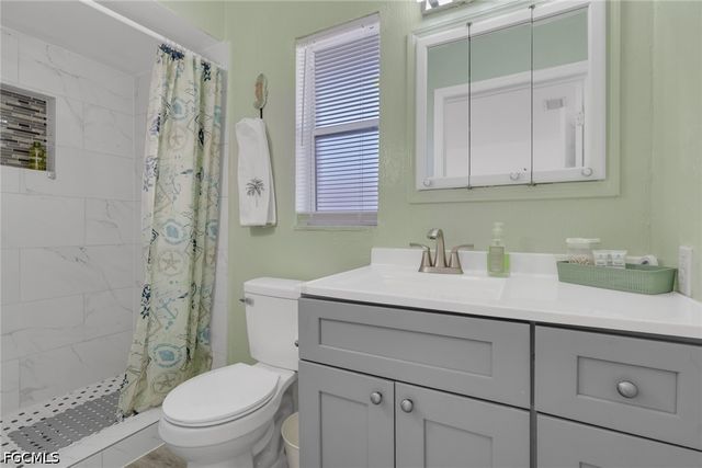 752 Coral DR, Cape Coral, FL 33904