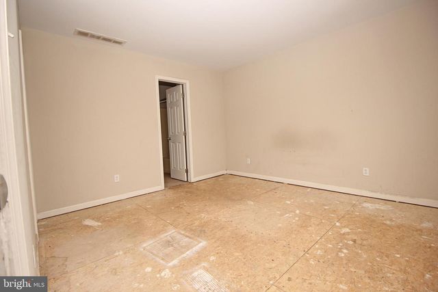 829 PHILADELPHIA AVE, National Park, NJ 08063