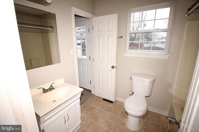 829 PHILADELPHIA AVE, National Park, NJ 08063