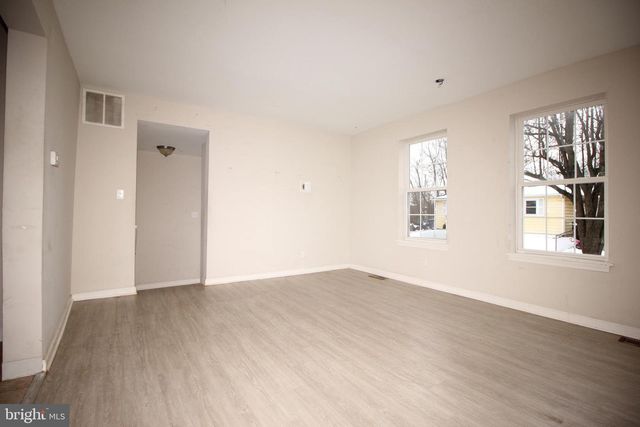 829 PHILADELPHIA AVE, National Park, NJ 08063