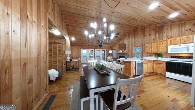 505 Long Mountain Drive, Lakemont, GA 30552