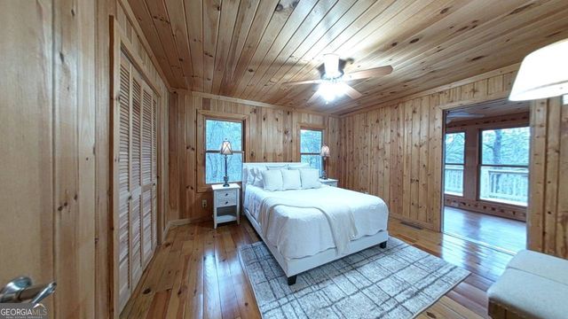 505 Long Mountain Drive, Lakemont, GA 30552