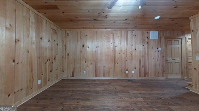 505 Long Mountain Drive, Lakemont, GA 30552