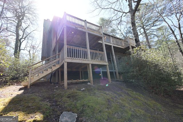 505 Long Mountain Drive, Lakemont, GA 30552