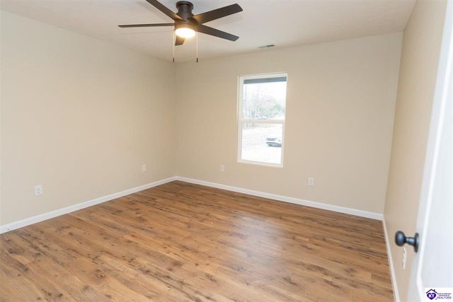 155 Rambling Ridge, Brandenburg, KY 40108