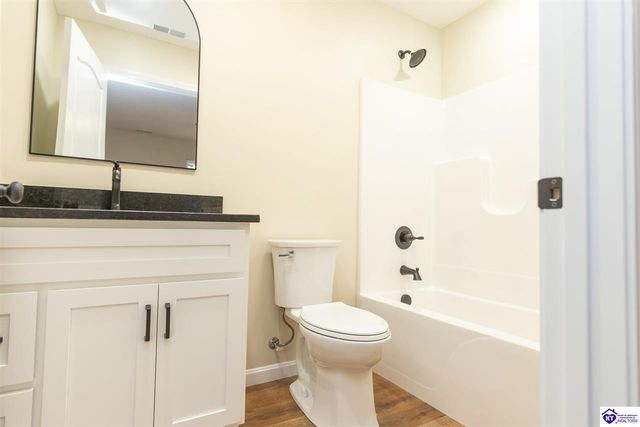 155 Rambling Ridge, Brandenburg, KY 40108