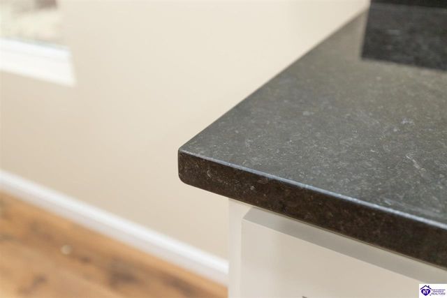 155 Rambling Ridge, Brandenburg, KY 40108