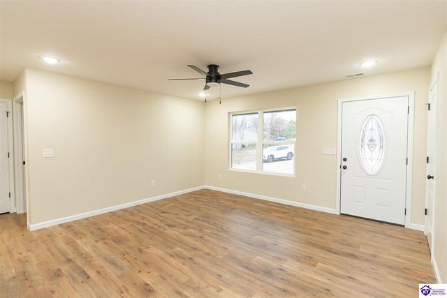 155 Rambling Ridge, Brandenburg, KY 40108