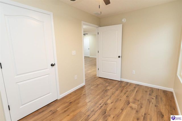 155 Rambling Ridge, Brandenburg, KY 40108