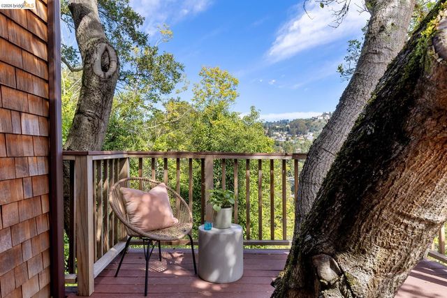 5430 Estates DR, Oakland, CA 94618