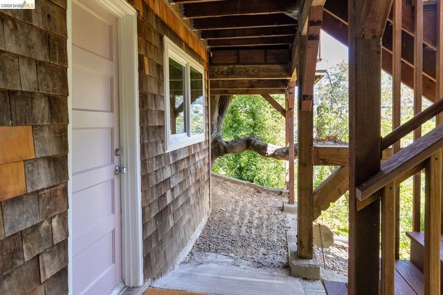 5430 Estates DR, Oakland, CA 94618