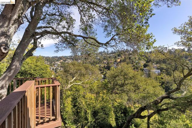 5430 Estates DR, Oakland, CA 94618