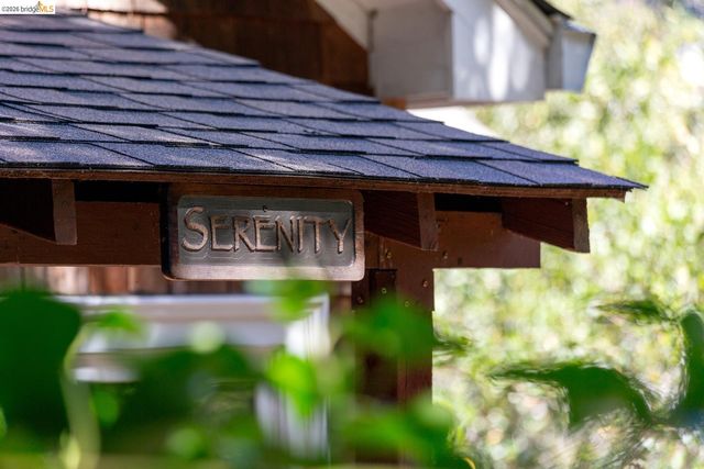 5430 Estates DR, Oakland, CA 94618