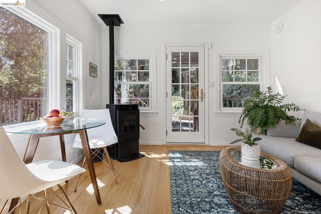 5430 Estates DR, Oakland, CA 94618