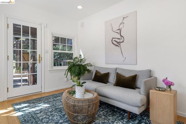 5430 Estates DR, Oakland, CA 94618