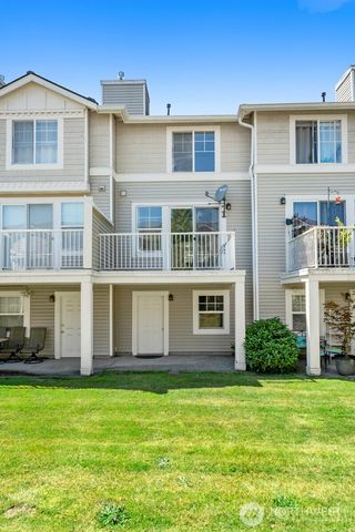 23218 62nd Avenue S #21-4, Kent, WA 98032