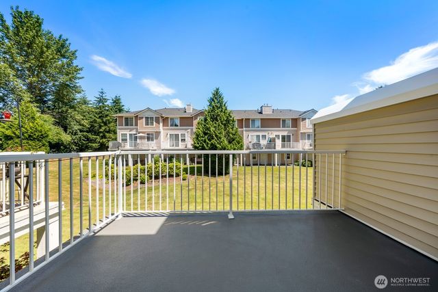 23218 62nd Avenue S #21-4, Kent, WA 98032