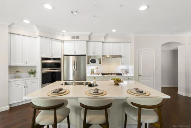 7312 Binnacle Dr, Carlsbad, CA 92011