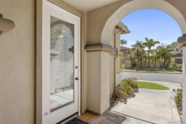 7312 Binnacle Dr, Carlsbad, CA 92011